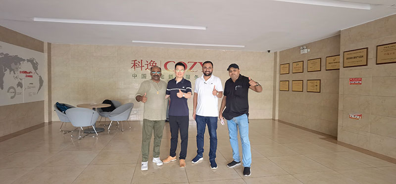 Indian customers visit the COZY Xiangcheng factory